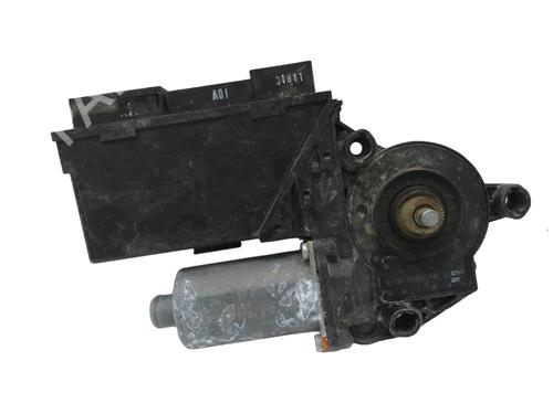 Left front window motor AUDI A4 B6 (8E2) 2.5 TDI quattro | BP22364996E21 - Image 2