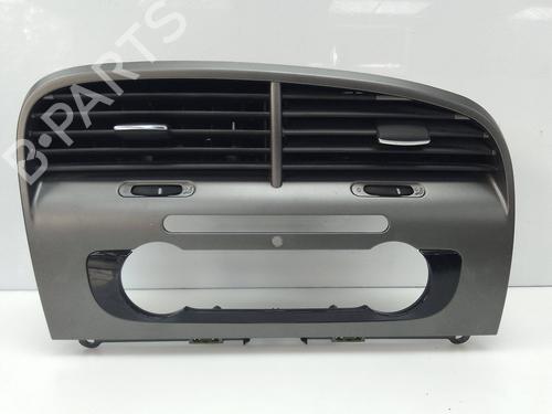 Used Air vent Air vent 21678130 21678130
