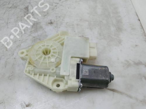 Rudehejsemotor bagstkærm højre VW PASSAT B8 (3G2, CB2) 2.0 TDI (150 hp) 28149401