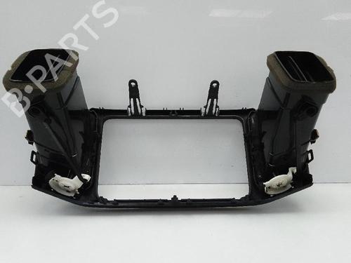 Used Air vent VW SHARAN (7M8, 7M9, 7M6) 1.9 TDI (130 hp) 22617532