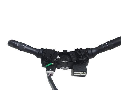 Commutateur LEXUS IS II (_E2_) 200d (ALE20_, ALE20R) (150 hp) 32020828