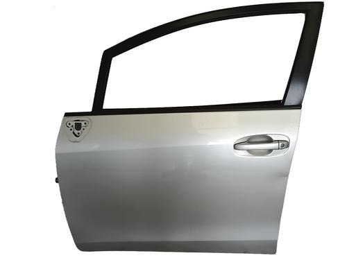 Used Left front door Left front door TOYOTA VERSO (_R2_) 2.0 D-4D (AUR20_, AUR20R) (124 hp) 33841427 33841427