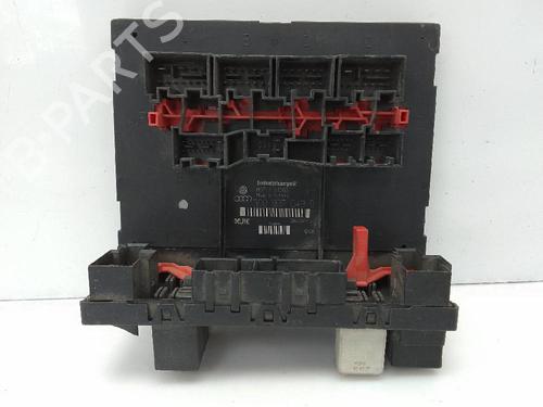 Fuse box VW GOLF V (1K1) 1.9 TDI | BP22631417E1 