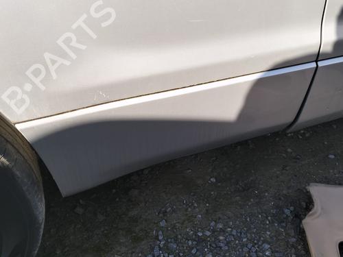 Dørliste Dørliste SUZUKI GRAND VITARA II (JT, TE, TD) 2.0 All-wheel Drive (TD54V, JB420) (140 hp) 33040655 33040655