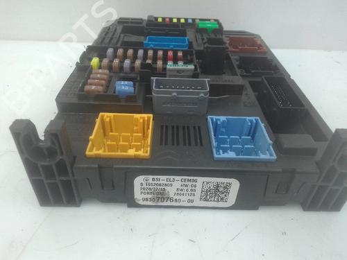 Used Fuse box CITROËN BERLINGO Box Body/MPV (K9) 1.5 BlueHDi 100 (102 hp) 21392799