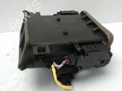 Air vent PORSCHE TAYCAN (Y1A) Electric (Y1AAA1, Y1AAI1) 9J1819110