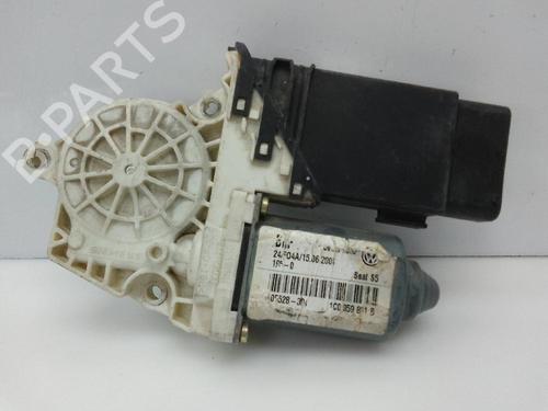 Left front window motor SEAT LEON (1P1)  | BP22188428E21 