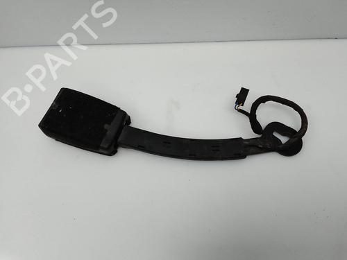 Used Seat buckle SEAT LEON (5F1) 2.0 TDI (150 hp) 28150557