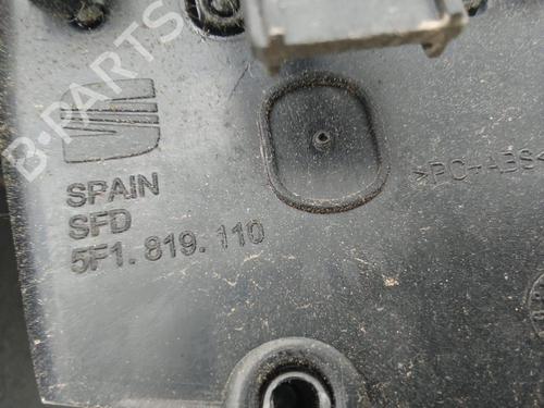 Used Air vent SEAT LEON (5F1) [2012-2021]  26517026