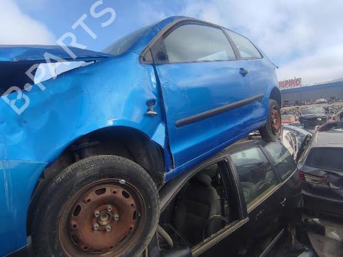 Used Left front steering knuckle VOLVO S60 II (134) T4F (180 hp) 18590778