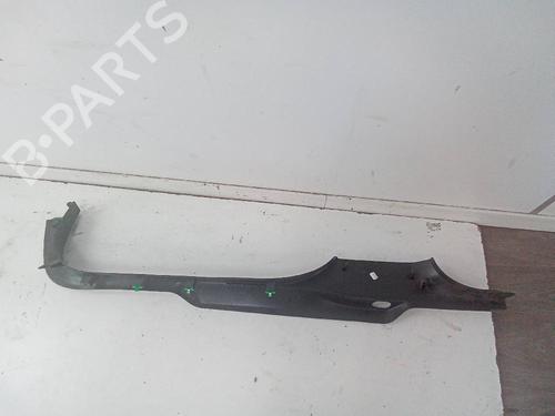 Used Door moulding trim OPEL INSIGNIA B Country Tourer (Z18) 2.0 CDTi (47) (170 hp) 18579674