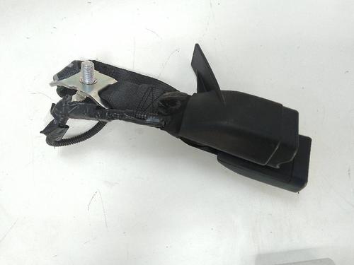 Seat buckle TOYOTA AURIS Estate (_E18_) 2.0 D-4D (ADE186_) | BP18586331I32 