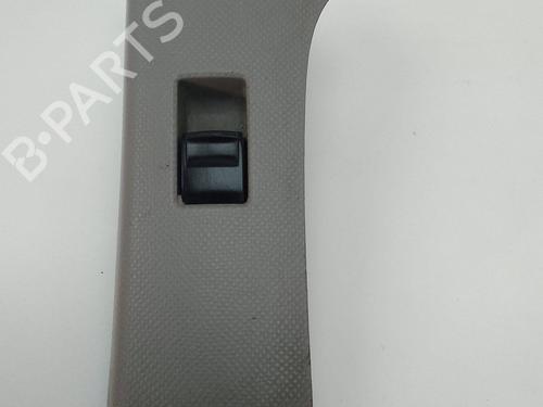 Used Right front window switch Right front window switch 22617244 22617244