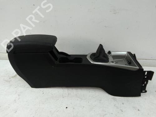 Used Middle console Middle console SSANGYONG TIVOLI 1.6 (128 hp) 20143739 20143739