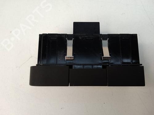 Switch AUDI A1 Sportback (8XA, 8XF) S1 quattro | BP28149602I30 