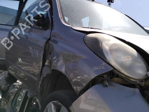 Used Right headlight NISSAN MICRA III (K12) 1.4 16V (88 hp) 20115541