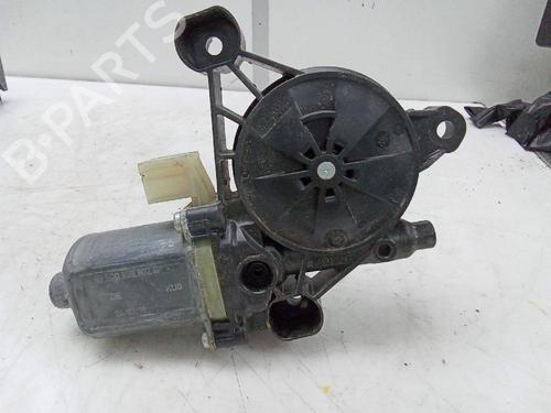 Right front window motor SKODA SUPERB III Estate (3V5) 2.0 TDI | BP18572563E20 