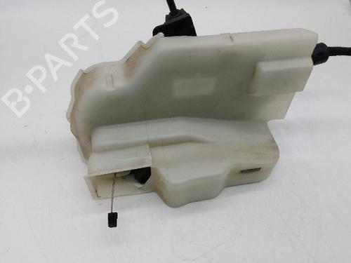 Used Front right lock VW TOURAN (1T3) [2010-2015]  25812156