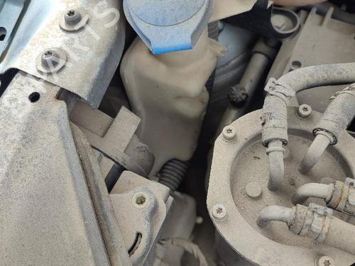 Windscreen washer tank VW PASSAT B6 (3C2) 2.0 TDI | BP18579299C113 