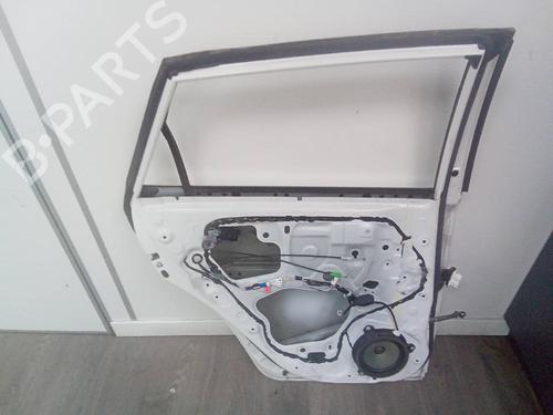 Right rear door TOYOTA AURIS (_E18_) 1.8 Hybrid (ZWE186_, ZWE186R) | BP18586025C5 