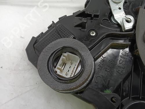 Front left lock TOYOTA AURIS Estate (_E18_) 1.6 (ZRE185_) | BP29396568C98 