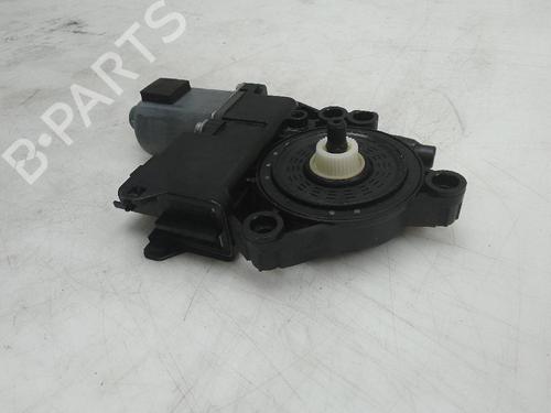 Used Right front window motor HYUNDAI i40 I (VF) [2012-2019]  18582936
