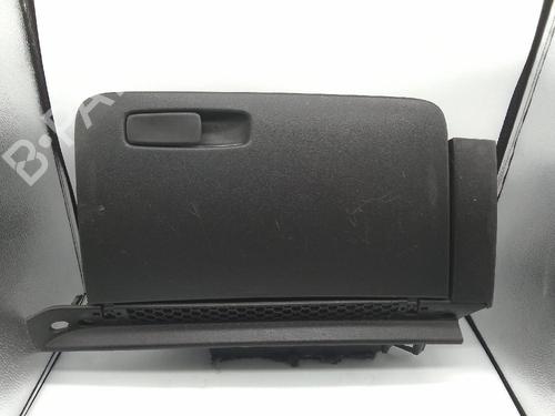 Glove box AUDI A1 Sportback (8XA, 8XF) 1.6 TDI | BP25865257C95