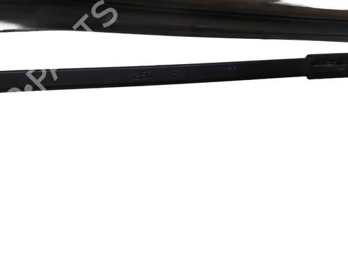 Used Front windshield wiper arm PEUGEOT BOXER Van 2.0 BlueHDi 110 (110 hp) 30803126