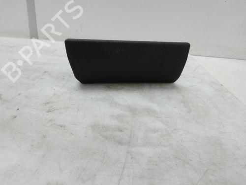 Used Glove box Glove box VW TOURAN (1T3) 1.6 TDI (105 hp) 18585302 18585302