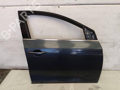 right-front-door-renault-megane-iv-hatchback-b9amn_-sin-referencia-2015-18582473 main image