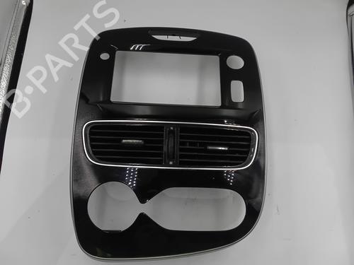 Used Air vent RENAULT CLIO IV (BH_) 1.5 dCi 90 (90 hp) 28621431