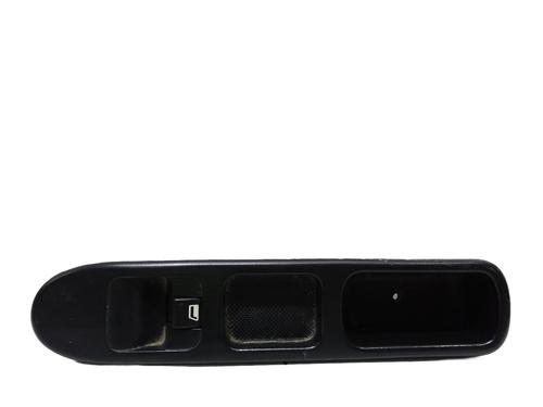 Used Right front window switch PEUGEOT 307 (3A/C) 2.0 HDi 90 (90 hp) 32699218