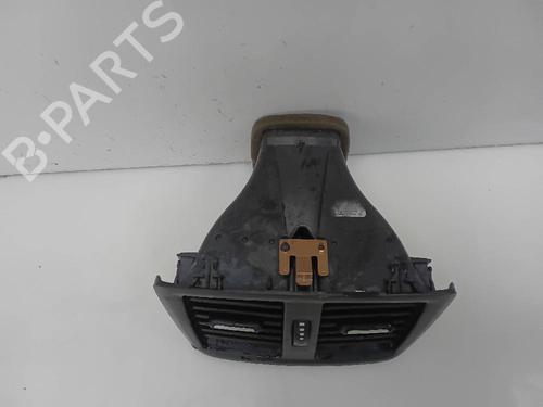 Used Air vent BMW 2 Active Tourer (F45) 216 d (116 hp) 23948438