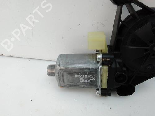 Portierruitmotor rechtsvoor AUDI A3 Limousine (8YS, 8YM) S3 quattro (310 hp) 22382556