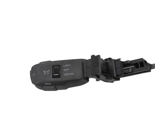 Stuurwielbediening PEUGEOT 5008 II (MC_, MJ_, MR_, M4_) 1.2 THP (MRHNYH, MRHNYW, MRHNSJ, MRHNSU, MRHNSM) (131 hp) 30380127