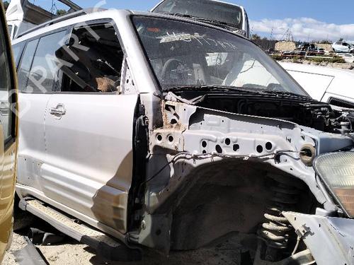 Used Left front brake caliper MITSUBISHI PAJERO III (V7_W, V6_W) 3.2 Di-D (V68W) (160 hp) 18586026