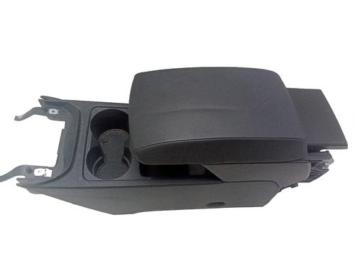 Used Armrest / Center console Armrest / Center console SEAT LEON (5F1) 2.0 Cupra (300 hp) 18576071 18576071