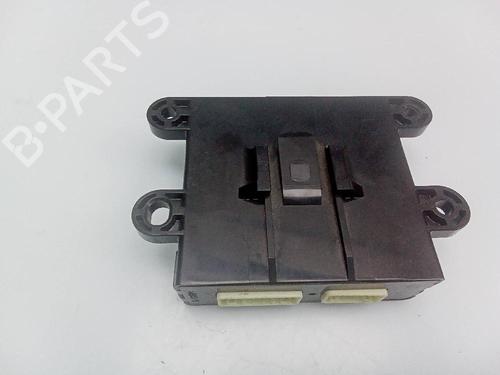 Used Comfort control module MITSUBISHI OUTLANDER III (GG_W, GF_W, ZJ, ZL, ZK) Plug-in Hybrid (GG2W) (200 hp) 21011746