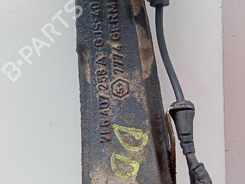 Used Right front steering knuckle VW TOUAREG (7LA, 7L6, 7L7) 2.5 R5 TDI (174 hp) 19505454