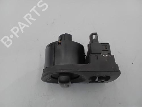 Used Headlight switch AUDI A3 Sportback (8PA) 2.0 TFSI (200 hp) 26157524