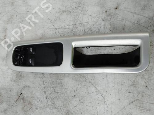 left-front-window-switch-volvo-c30-533-d2-31334362-2006-2007-2008-2009-2010-2011-2012-2013-19776668 main image