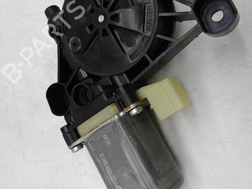Vindusheismotor venstre foran DS DS 7 (J4_, JC_) PureTech 180 (J45GFU) 5Q0959801C