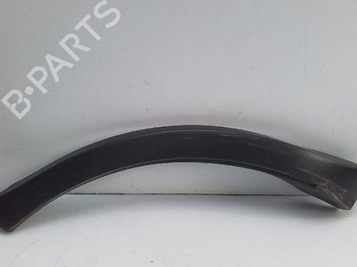 Rear right wheel arch trim LAND ROVER RANGE ROVER SPORT I (L320) 2.7 D 4x4 | BP23985067C137