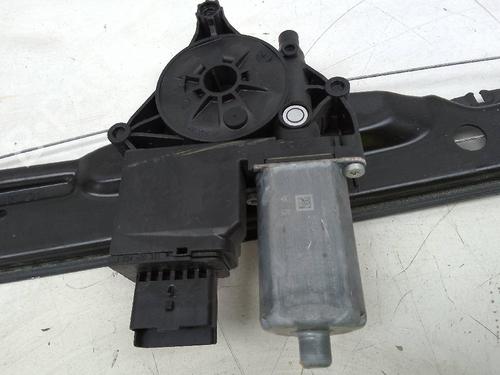 Used Right front window motor OPEL VIVARO C Bus (K0) 2.0 (150 hp) 18586221