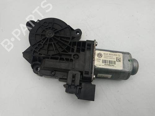 BP29396729E21 main image