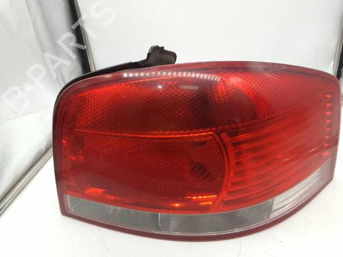 Used Right taillight AUDI A3 Sportback (8PA) 2.0 TDI (136 hp) 25812269