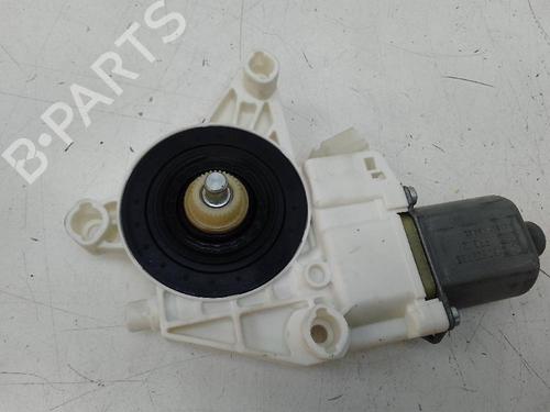 Used Right rear window motor MERCEDES-BENZ M-CLASS (W166) ML 350 BlueTEC 4-matic (166.024, 166.023) (258 hp) 19643110