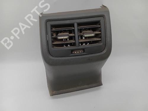 Used Air vent SEAT LEON (5F1) [2012-2021]  26492827
