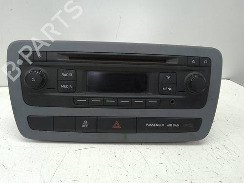 radio-seat-ibiza-iv-6j5-6p1-6j0035156-2008-2009-2010-2011-2012-2013-2014-2015-2016-2017-20222229 main image