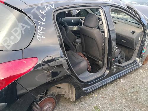 Used Armrest / Center console PEUGEOT 308 I (4A_, 4C_) 1.6 HDi (109 hp) 18572789